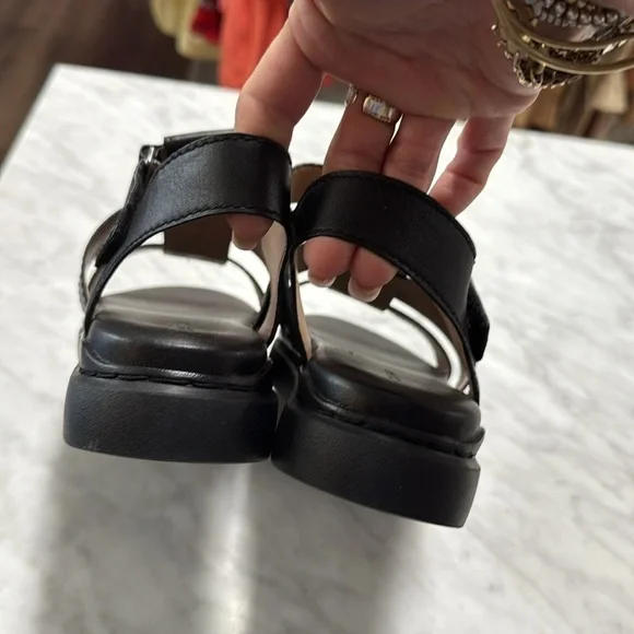 Cole Haan Women's NEW Grandpro Rally Fisherman Sandal Size 9 - Picture 3 of 13